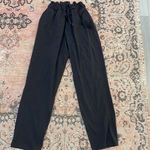 Lululemon Scuba 3/4 Length Black Joggers
